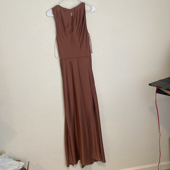 Socialite High Low Satin Maxi Trapeze Dress medium - Picture 7 of 10